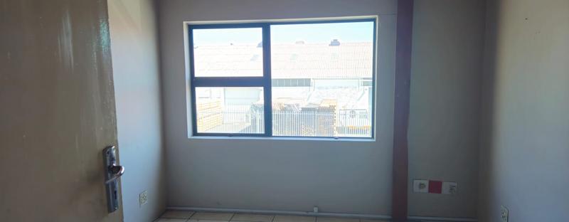 To Let commercial Property for Rent in Parow Western Cape